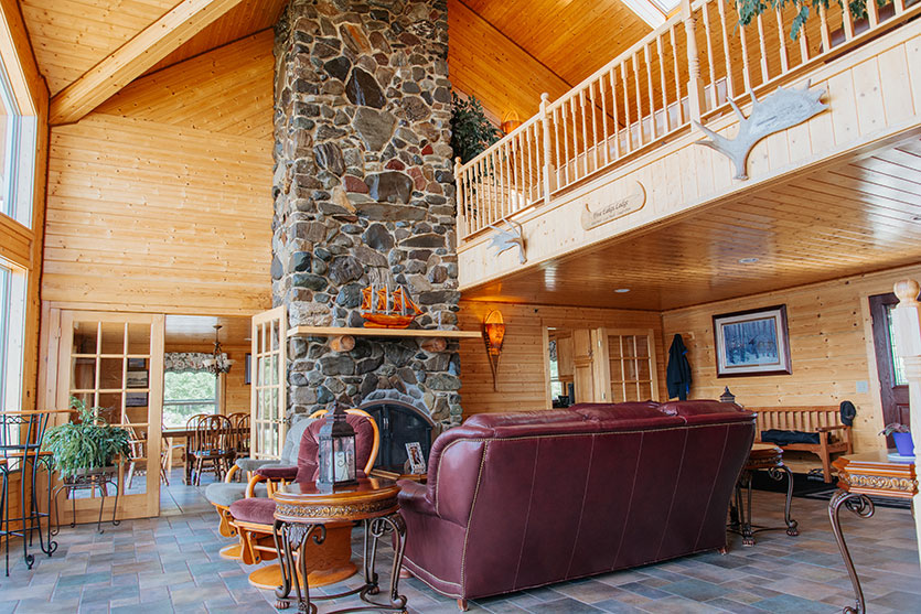 5 Lakes Lodge Fireplace